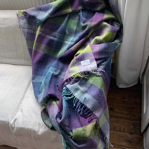 Harlequin check blackcurrant blanket