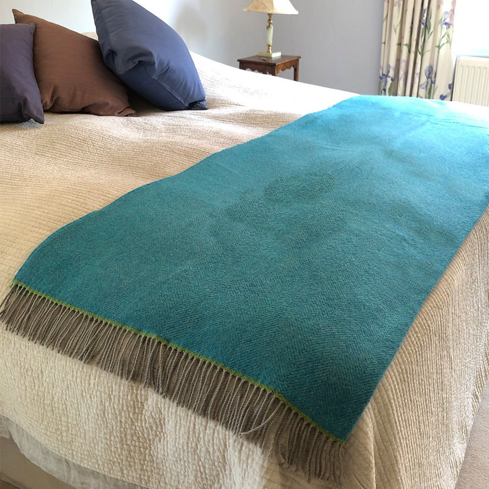 Turquoise wool throw – Wool Blankets and Throws